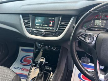 Vauxhall Grandland X 1.2 Turbo SE Auto Euro 6 (s/s) 5dr