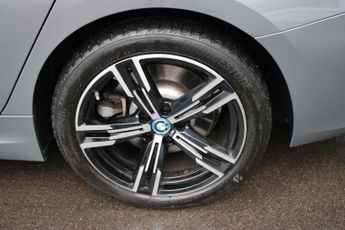 BMW 3 Series 2.0 330e 12kWh M Sport Touring Auto Euro 6 (s/s) 5dr