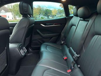 Maserati Levante 3.0D V6 ZF 4WD Euro 6 (s/s) 5dr