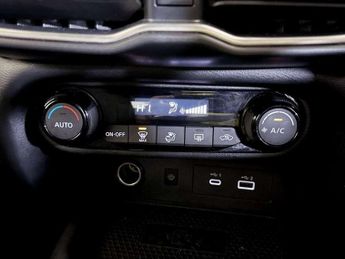 Nissan Juke 1.0 DIG-T N-Connecta Euro 6 (s/s) 5dr