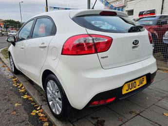 Kia Rio 1.4 2 Auto Euro 5 5dr