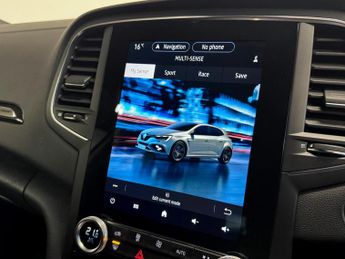 RENAULT Megane Hatch R.S. 300 Auto EDC MY20