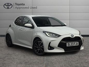 Toyota Yaris 1.5 VVT-h Design Hatchback 5dr Petrol Hybrid E-CVT Euro 6 (s/s) 