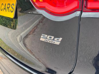 Jaguar F-PACE 2.0 D180 R-Sport Auto AWD Euro 6 (s/s) 5dr