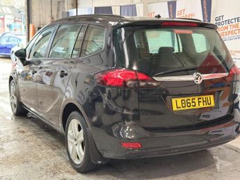 Vauxhall Zafira Tourer 1.4i Turbo Exclusiv Auto Euro 6 5dr
