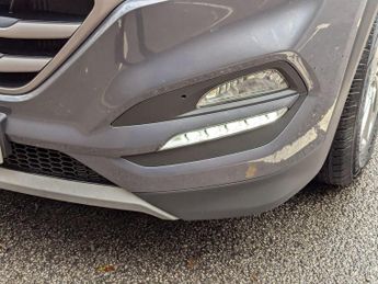 Hyundai TUCSON 2.0 CRDi SE Nav Auto 4WD Euro 6 5dr