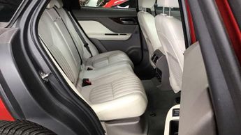 Jaguar F-PACE 2.0 D180 Portfolio Auto AWD Euro 6 (s/s) 5dr