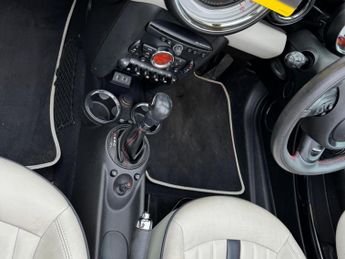 MINI Roadster 1.6 Cooper Auto Euro 6 2dr