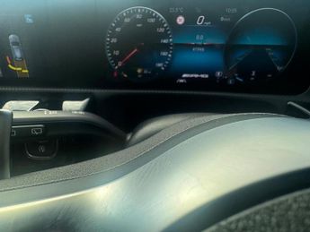 MERCEDES-BENZ A-CLASS 2.0 A35 AMG (Premium Plus) Hatchback 5dr Petrol SpdS DCT 4MATIC 