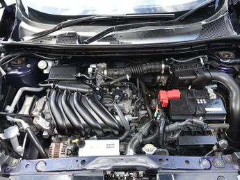Nissan Juke 1.6 Tekna SUV 5dr Petrol XTRON Euro 6 (117 ps)