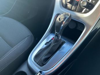 Vauxhall Astra 1.6i SRi Auto Euro 6 5dr