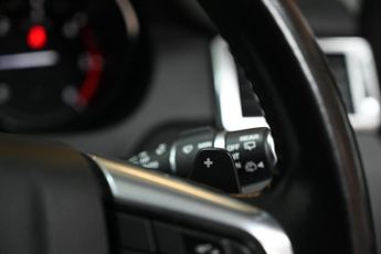 LAND ROVER DISCOVERY SPORT 2.0 TD4 HSE Black SUV 5dr Diesel Auto 4WD Euro 6 (s/s) (180 ps) 