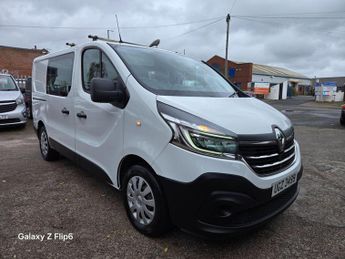 Renault Trafic 2.0 dCi ENERGY 30 Business+ Crew Van SWB Euro 6 (s/s) 6dr