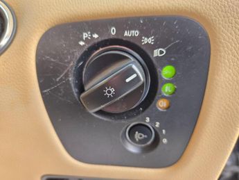 Mercedes-Benz CLS 5.5 CLS500 Coupe 7G-Tronic 4dr