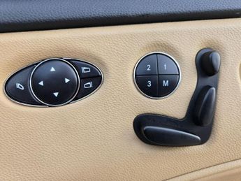 Mercedes-Benz CLS 5.5 CLS500 Coupe 7G-Tronic 4dr