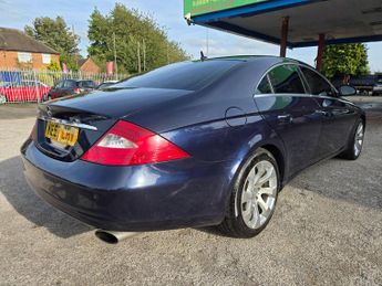 Mercedes-Benz CLS 5.5 CLS500 Coupe 7G-Tronic 4dr