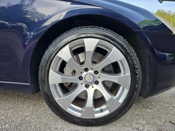 Mercedes-Benz CLS 5.5 CLS500 Coupe 7G-Tronic 4dr