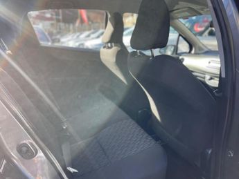 Toyota Yaris 1.5 VVT-h T3 CVT Euro 5 5dr