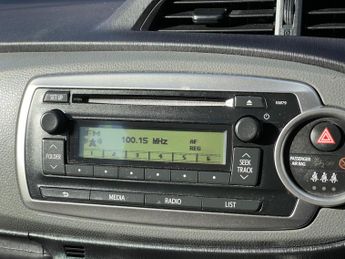 Toyota Yaris 1.5 VVT-h T3 CVT Euro 5 5dr