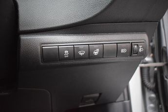 Suzuki Swace 1.8h SZ-T CVT Euro 6 (s/s) 5dr