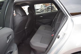 Suzuki Swace 1.8h SZ-T CVT Euro 6 (s/s) 5dr