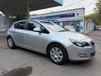 Vauxhall Astra 1.7 CDTi ecoFLEX 99g Exclusiv Euro 5 (s/s) 5dr