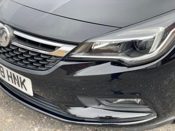 Vauxhall Astra 1.6 CDTi BlueInjection SRi Nav Auto Euro 6 (s/s) 5dr