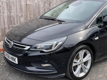 Vauxhall Astra 1.6 CDTi BlueInjection SRi Nav Auto Euro 6 (s/s) 5dr