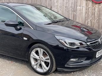 Vauxhall Astra 1.6 CDTi BlueInjection SRi Nav Auto Euro 6 (s/s) 5dr