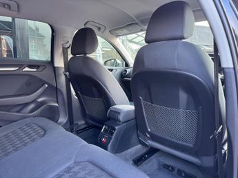 Audi A3 1.4 TFSI CoD Sport STronic Euro6(s/s 5dr