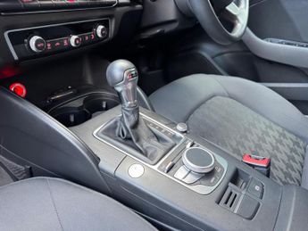 Audi A3 1.4 TFSI CoD Sport STronic Euro6(s/s 5dr