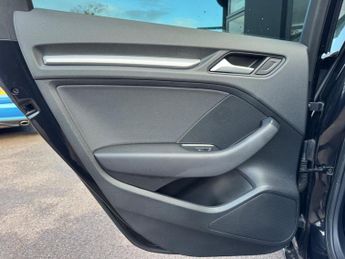 Audi A3 1.4 TFSI CoD Sport STronic Euro6(s/s 5dr