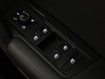 Volkswagen Tiguan 1.5 TSI EVO SEL SUV 5dr Petrol DSG Euro 6 (s/s) (150 ps)