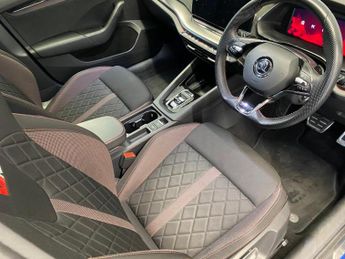 Skoda Octavia 2.0 TSI vRS DSG Euro 6 (s/s) 5dr