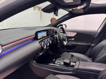 Mercedes-Benz A Class 2.0 A200d Exclusive Edition 8G-DCT Euro 6 (s/s) 5dr