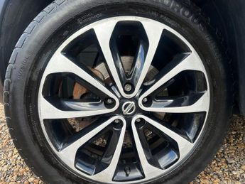 Nissan Qashqai 1.6 n-tec+ CVT 2WD Euro 5 5dr