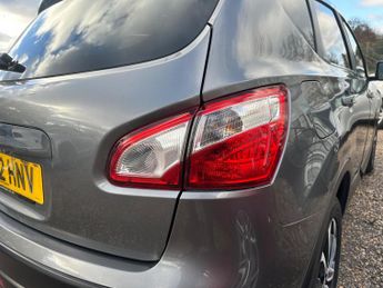 Nissan Qashqai 1.6 n-tec+ CVT 2WD Euro 5 5dr