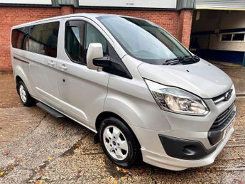 Ford Tourneo 2.2 300 TDCi Limited Minibus Double Cab 5dr Diesel Manual L2 Eur