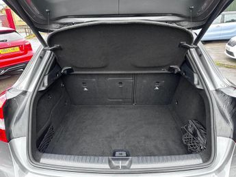 Mercedes-Benz GLA 2.0 GLA250 AMG Line 7G-DCT 4MATIC Euro 6 (s/s) 5dr
