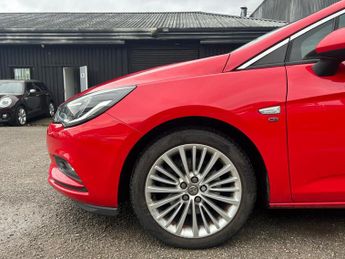 Vauxhall Astra 1.6 CDTi BlueInjection Elite Nav Auto Euro 6 5dr