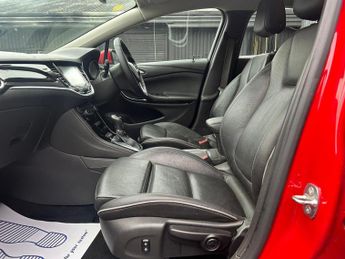 Vauxhall Astra 1.6 CDTi BlueInjection Elite Nav Auto Euro 6 5dr