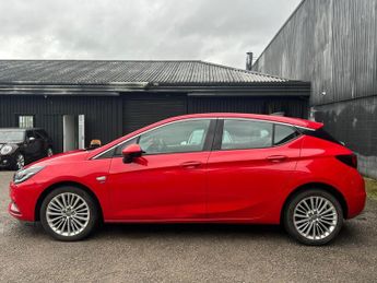 Vauxhall Astra 1.6 CDTi BlueInjection Elite Nav Auto Euro 6 5dr