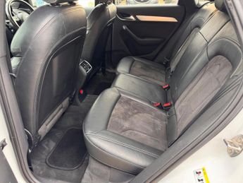 Audi Q3 2.0 TDI S line Plus S Tronic quattro Euro 6 (s/s) 5dr