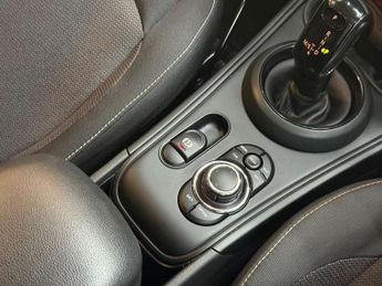 MINI Countryman 1.5 Cooper Classic Steptronic Euro 6 (s/s) 5dr