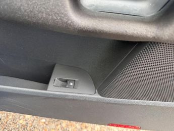 Volkswagen Golf 1.6 FSI S 5dr