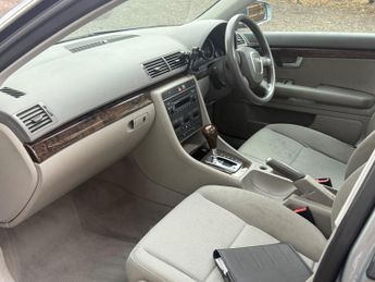 Audi A4 2.0 SE CVT 4dr