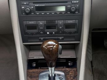 Audi A4 2.0 SE CVT 4dr