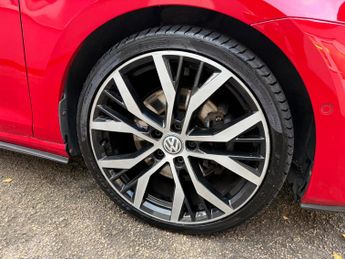 Volkswagen Golf 2.0 TDI BlueMotion Tech GTD DSG Euro 6 (s/s) 5dr