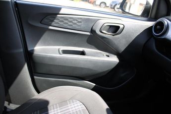 Hyundai i10 1.2 Premium Auto Euro 6 (s/s) 5dr