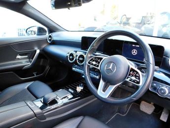 Mercedes-Benz A Class 1.3 A200 Sport 7G-DCT Euro 6 (s/s) 4dr